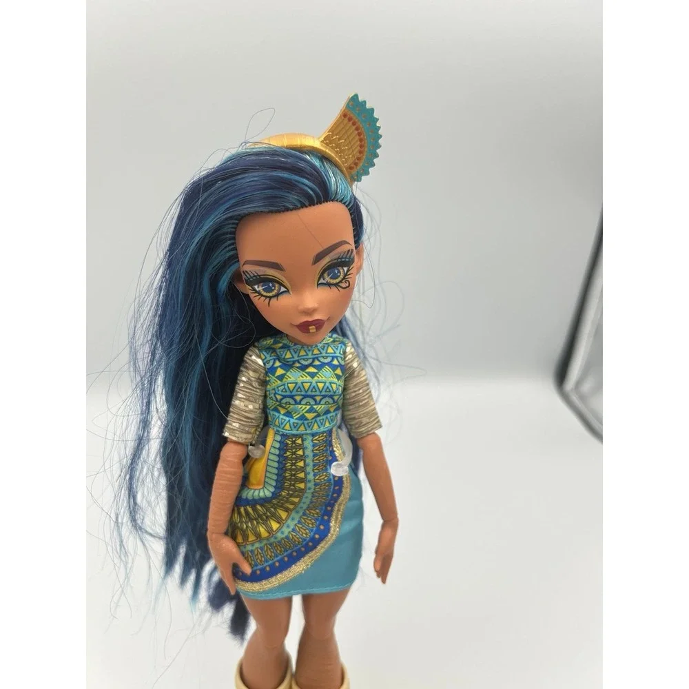 Monster High Cleo De Nile fashion doll
